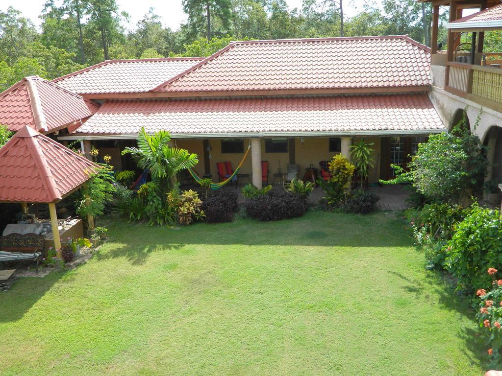 Becks Bed & Breakfast Crooked Tree Esterno foto